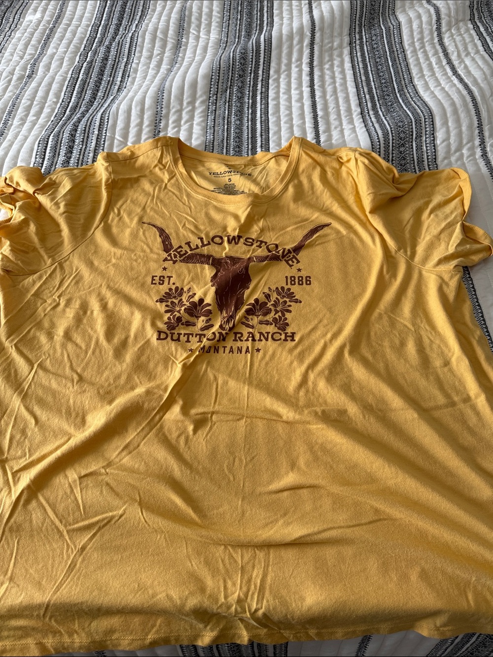 Yellow Yellowstone Dutton Ranch Graphic Tee Women’s Shirt
